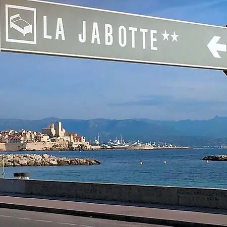 La Jabotte Hotel