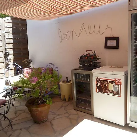 Готель La Jabotte 3*